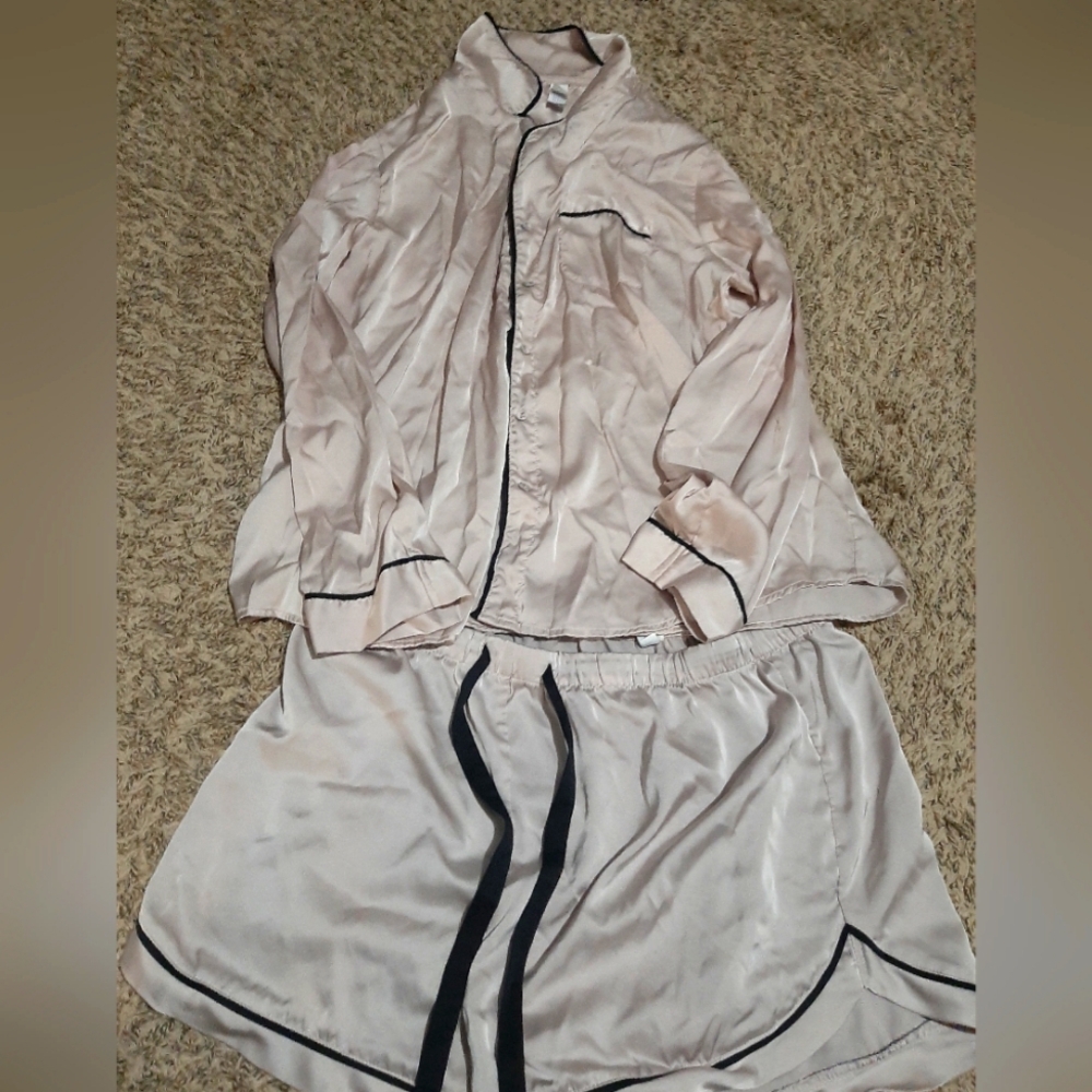 Silk/satin PJ Set by stars above in baby pink size medium
